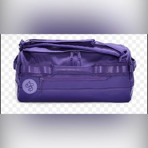 baboon to the moon mini duffel never used or opened!